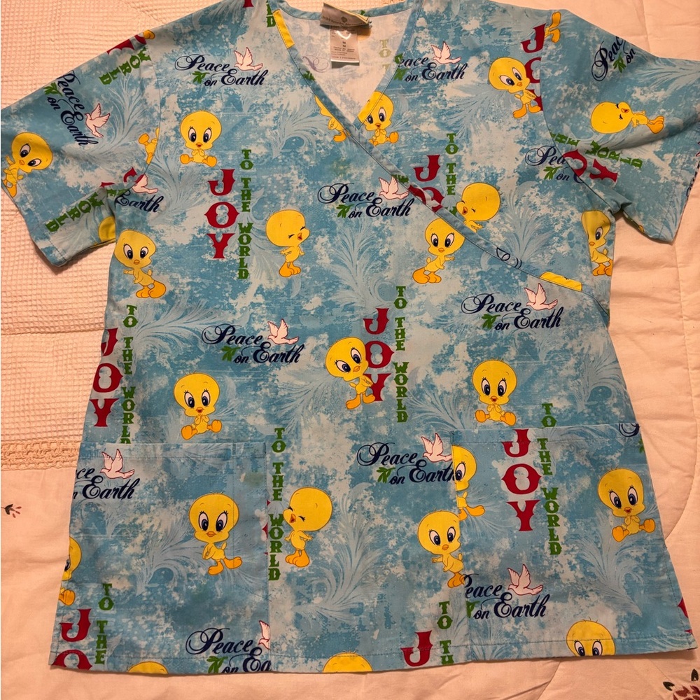 Warner Bros. Looney Tunes Blue and Yellow Top